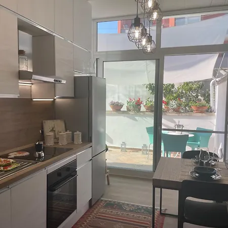 Bijoux House Lägenhet *
